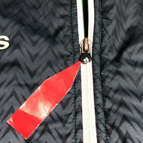 Celtics Adidas Track Jacket Full Zip Polyester Stretch Green Gray Mens Medium - Picture 3 of 9